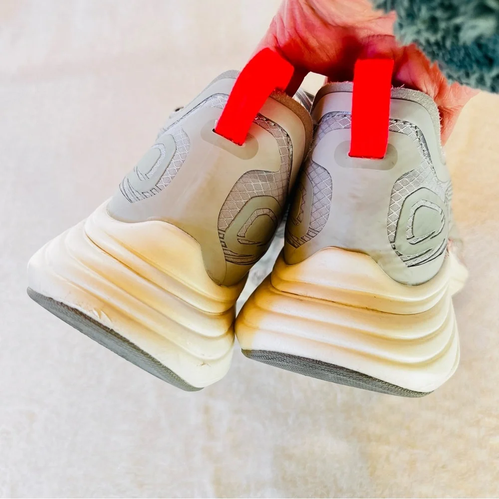 Athletic Propulsion Labs excellent pre
